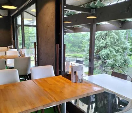 スターリングカフェ（Starling Cafe）
